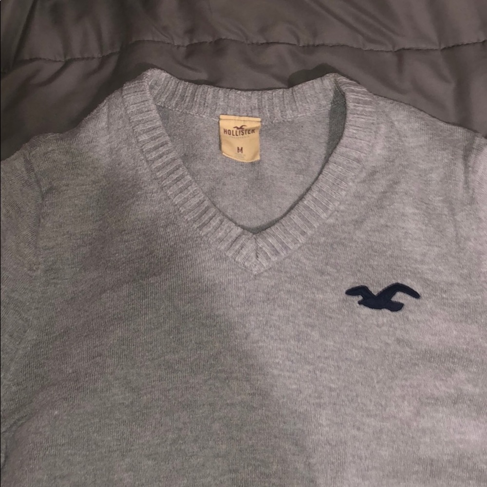 Super soft hollister sweater